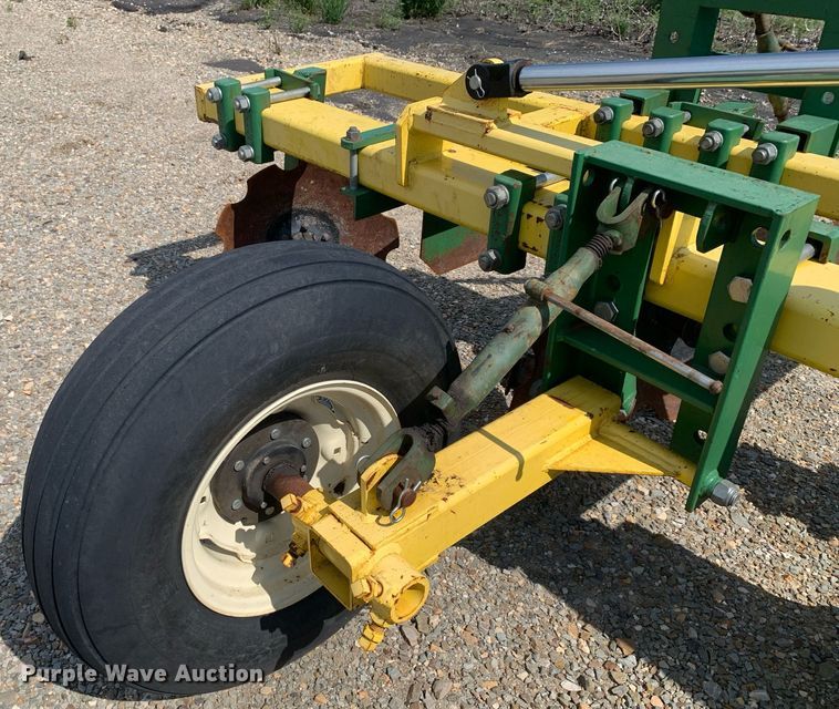 image for item DK7772 Roll-a-cone HNB  disk bedder