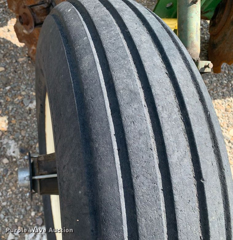 image for item DK7772 Roll-a-cone HNB  disk bedder