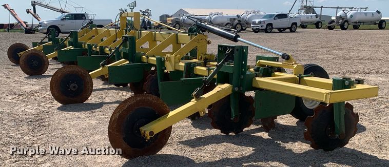 image for item DK7773 Roll-a-cone HNB  disk bedder