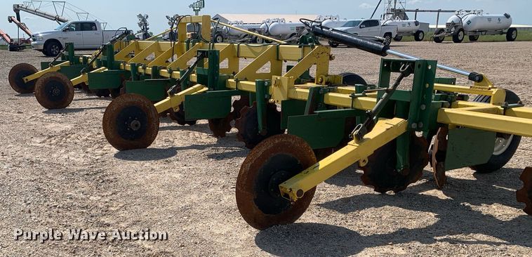 image for item DK7773 Roll-a-cone HNB  disk bedder