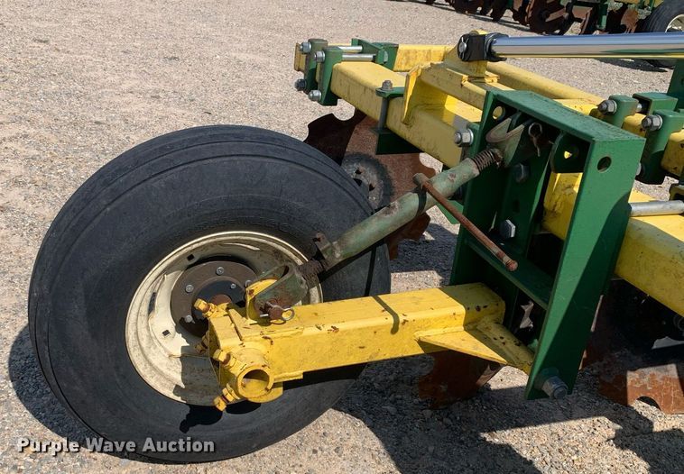 image for item DK7773 Roll-a-cone HNB  disk bedder