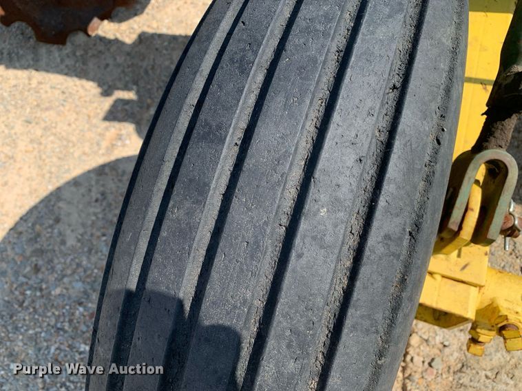 image for item DK7773 Roll-a-cone HNB  disk bedder