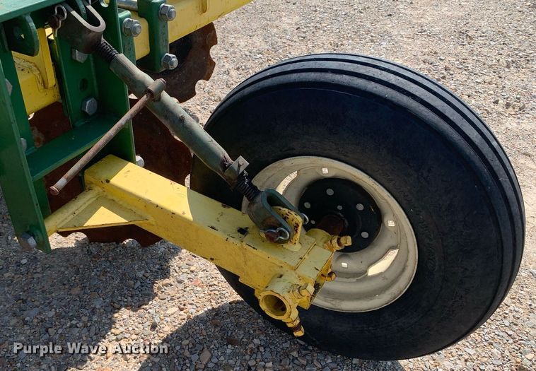 image for item DK7773 Roll-a-cone HNB  disk bedder