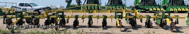 image for item DK7774 Roll-a-cone HNB  disk bedder