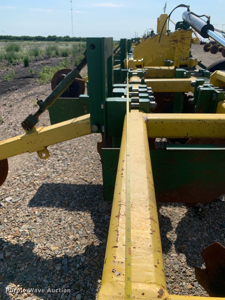 image for item DK7774 Roll-a-cone HNB  disk bedder