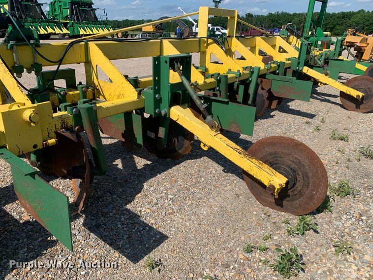 image for item DK7774 Roll-a-cone HNB  disk bedder