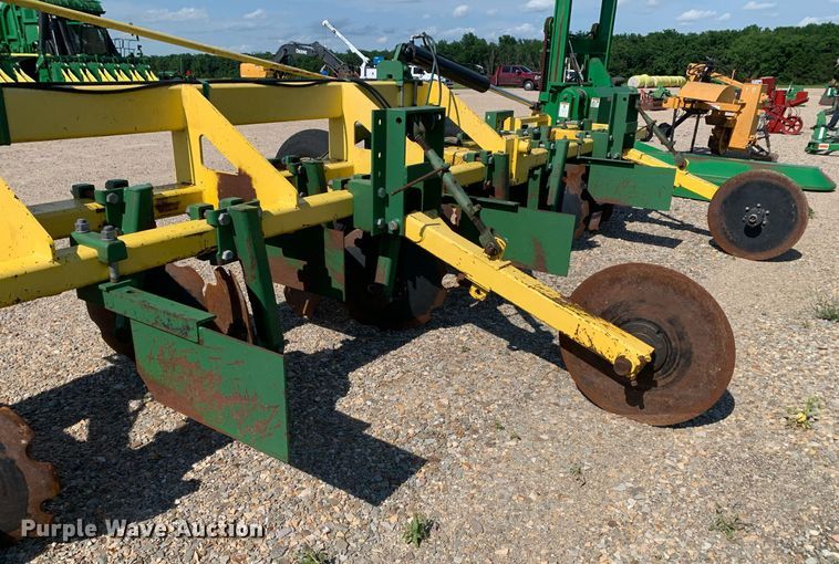 image for item DK7774 Roll-a-cone HNB  disk bedder