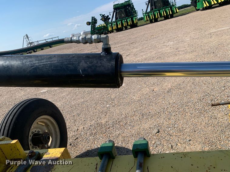 image for item DK7774 Roll-a-cone HNB  disk bedder