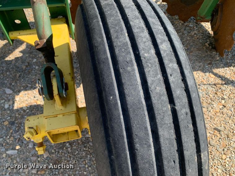 image for item DK7774 Roll-a-cone HNB  disk bedder