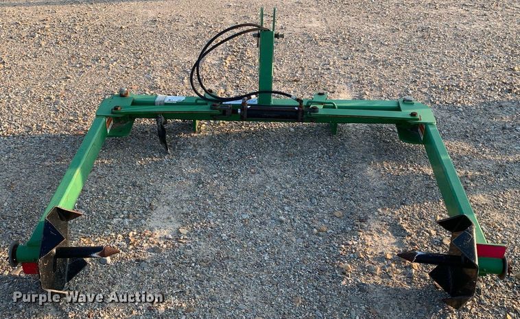 image for item DK7777 Frontier  bale handler