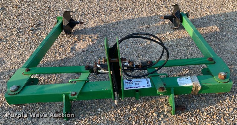 image for item DK7777 Frontier  bale handler