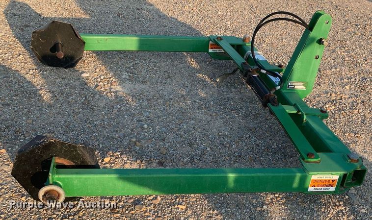 image for item DK7777 Frontier  bale handler