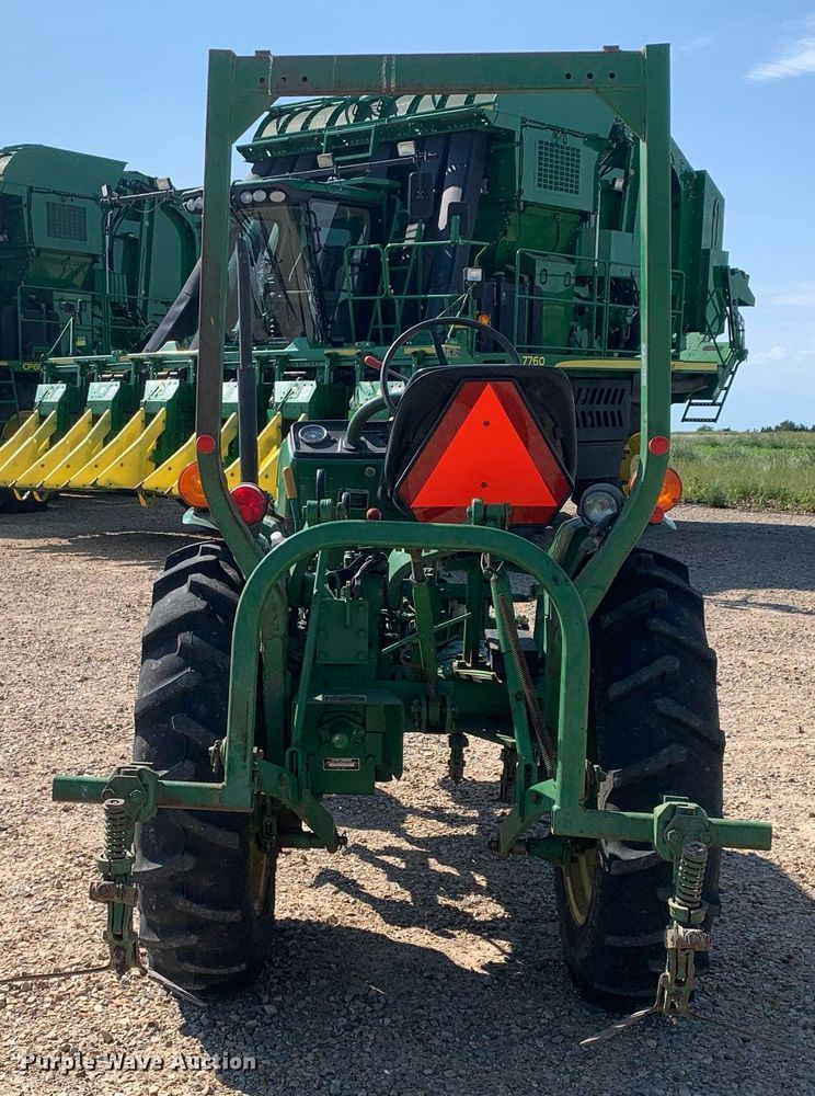 image for item DK7781 1987 John Deere 900HC  tractor