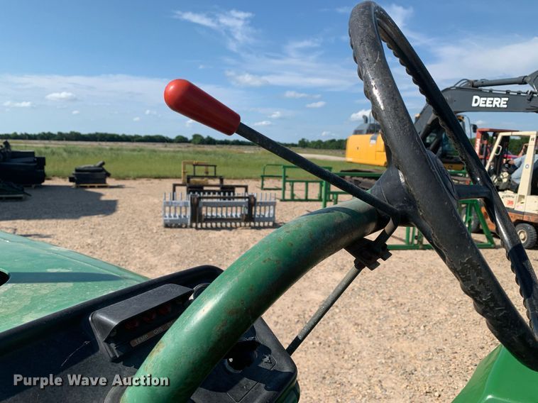 image for item DK7781 1987 John Deere 900HC  tractor