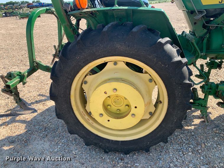 image for item DK7781 1987 John Deere 900HC  tractor