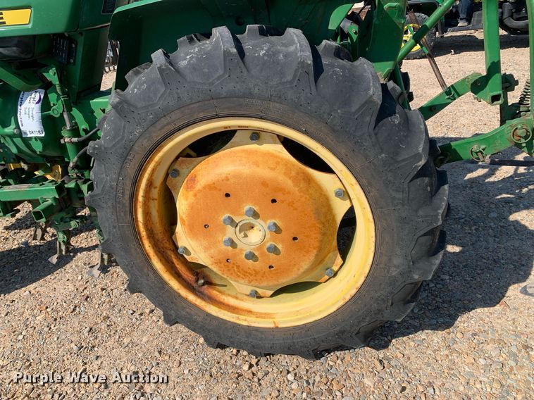 image for item DK7781 1987 John Deere 900HC  tractor