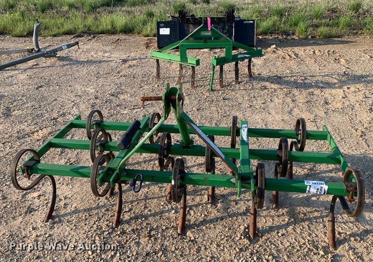 image for item DK7782 (2) Frontier chisels