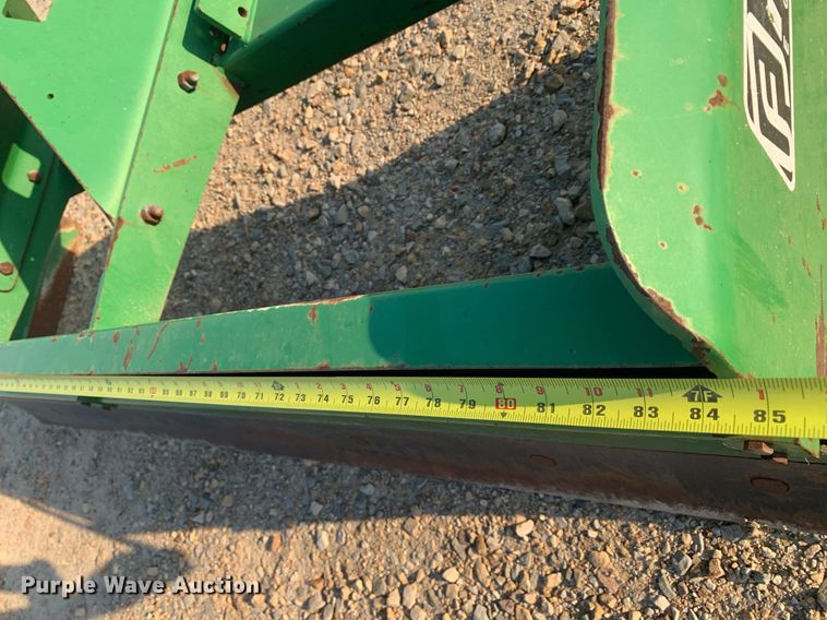 image for item DK7783 (2) box blades