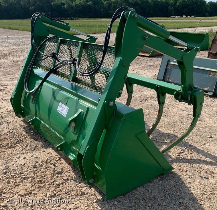 image for item DK7786 John Deere BW1616  grapple bucket