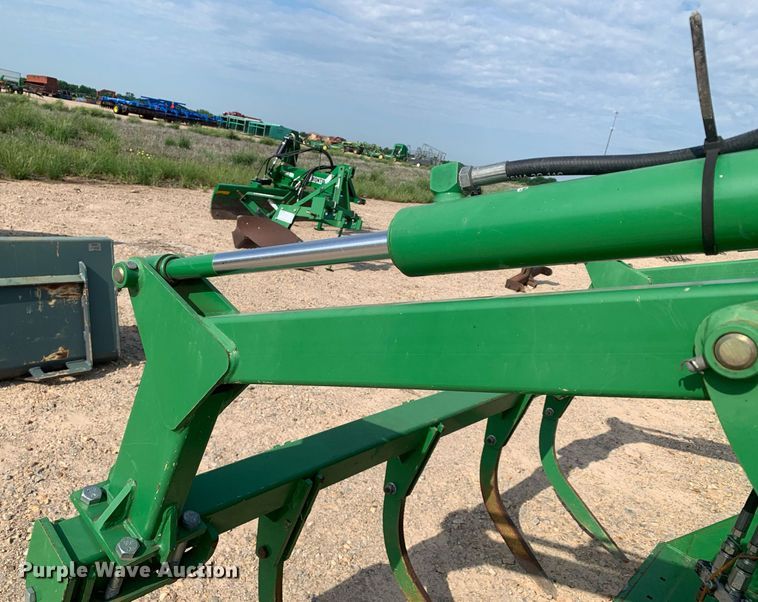 image for item DK7786 John Deere BW1616  grapple bucket