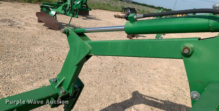 image for item DK7786 John Deere BW1616  grapple bucket