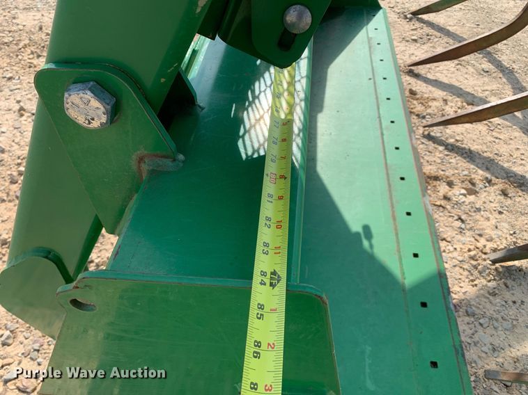 image for item DK7786 John Deere BW1616  grapple bucket