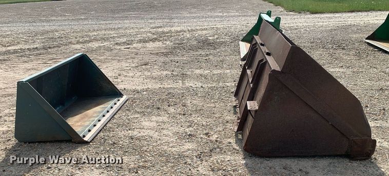 image for item DK7789 (2) buckets