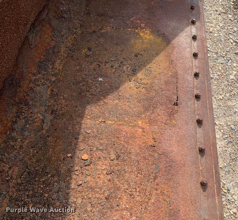 image for item DK7789 (2) buckets