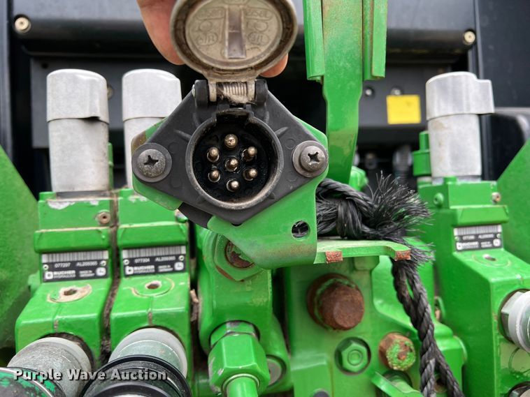 image for item DK7790 2015 John Deere 6170M  MFWD tractor