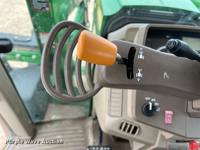 image for item DK7790 2015 John Deere 6170M  MFWD tractor