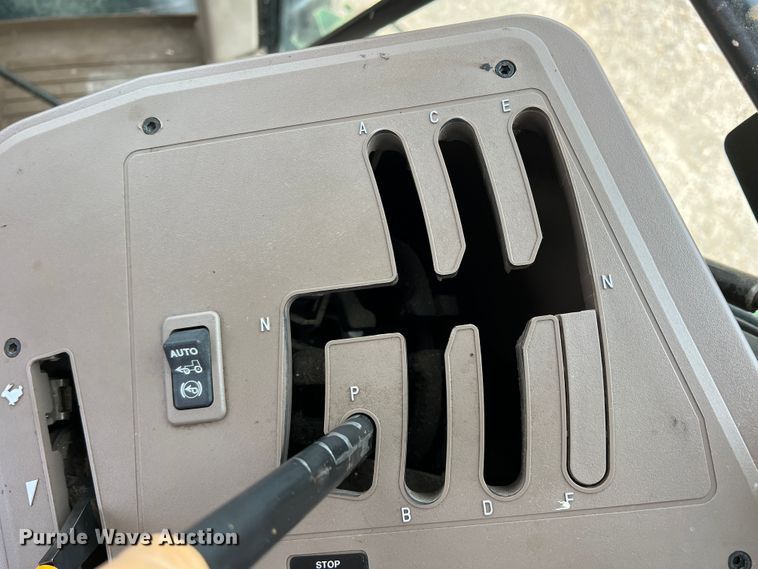 image for item DK7790 2015 John Deere 6170M  MFWD tractor