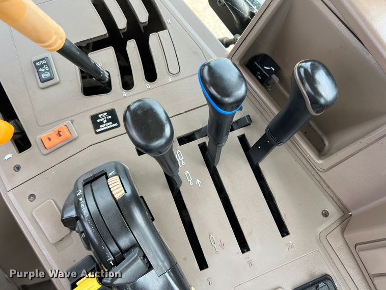 image for item DK7790 2015 John Deere 6170M  MFWD tractor