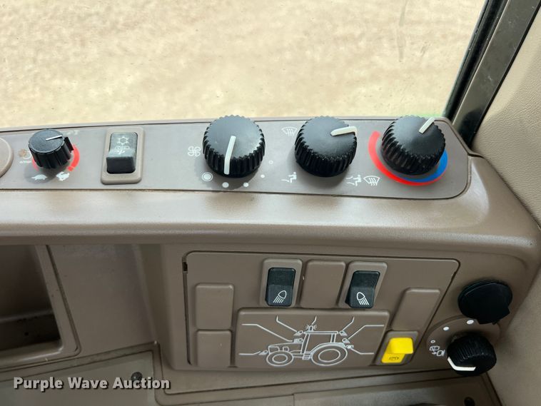 image for item DK7790 2015 John Deere 6170M  MFWD tractor