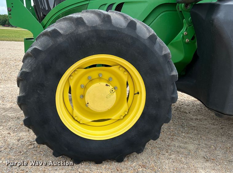 image for item DK7790 2015 John Deere 6170M  MFWD tractor