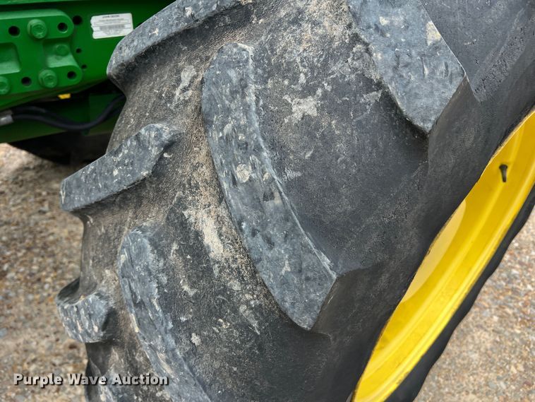 image for item DK7790 2015 John Deere 6170M  MFWD tractor