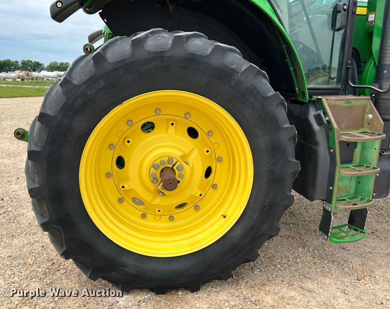 image for item DK7790 2015 John Deere 6170M  MFWD tractor