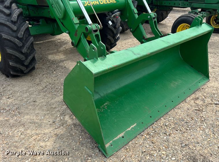 image for item DK7791 2015 John Deere 6150M  MFWD tractor