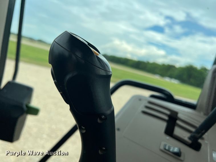 image for item DK7791 2015 John Deere 6150M  MFWD tractor