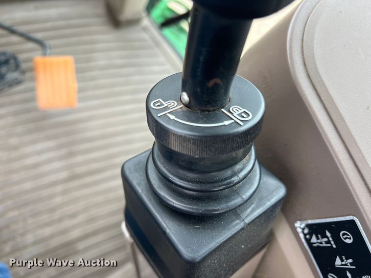 image for item DK7791 2015 John Deere 6150M  MFWD tractor