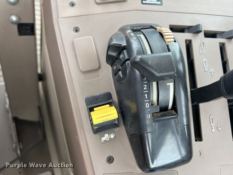 image for item DK7791 2015 John Deere 6150M  MFWD tractor