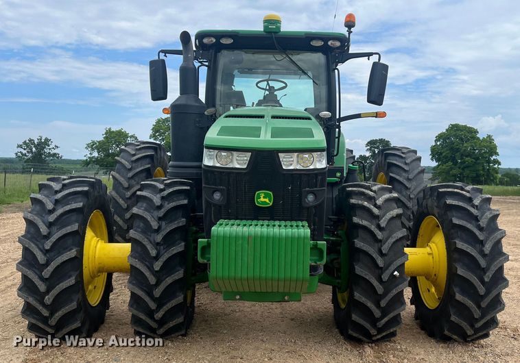 image for item DK7792 2018 John Deere 8400R  MFWD tractor