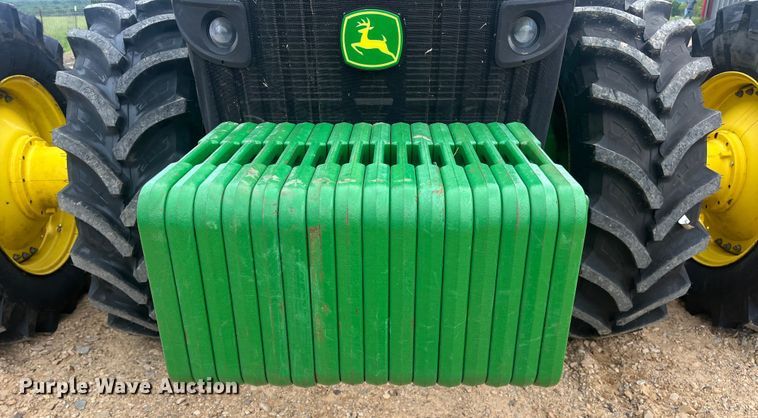image for item DK7792 2018 John Deere 8400R  MFWD tractor