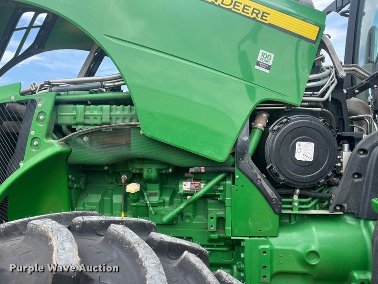 image for item DK7792 2018 John Deere 8400R  MFWD tractor