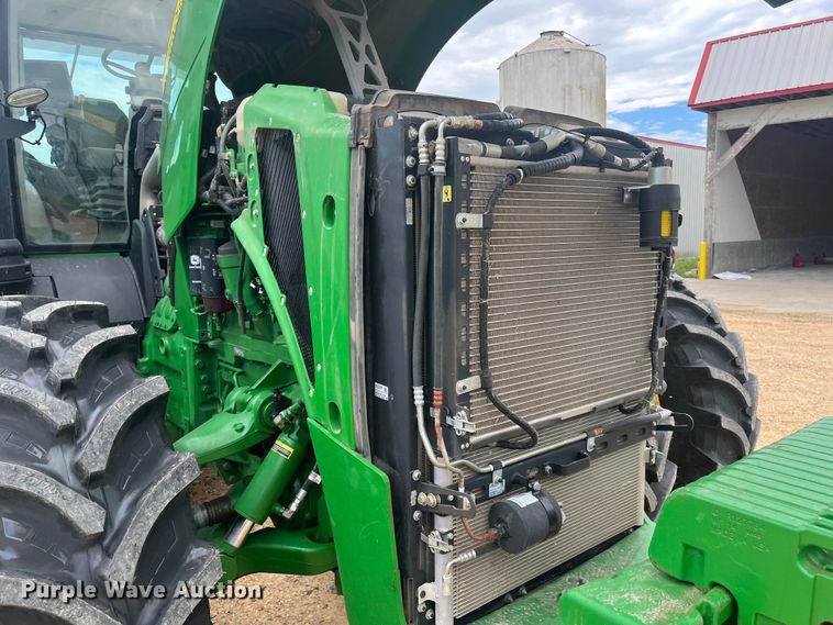 image for item DK7792 2018 John Deere 8400R  MFWD tractor