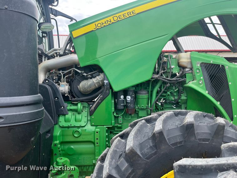 image for item DK7792 2018 John Deere 8400R  MFWD tractor