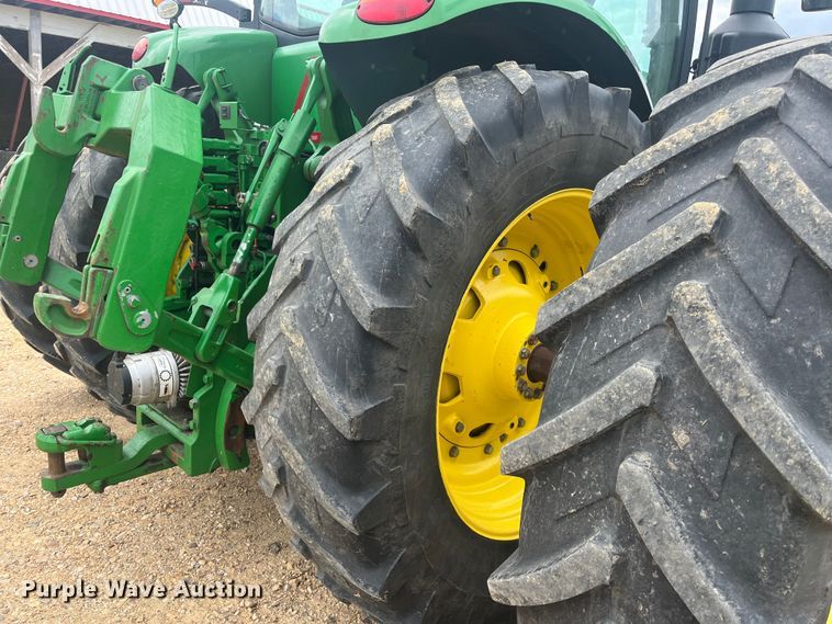 image for item DK7792 2018 John Deere 8400R  MFWD tractor
