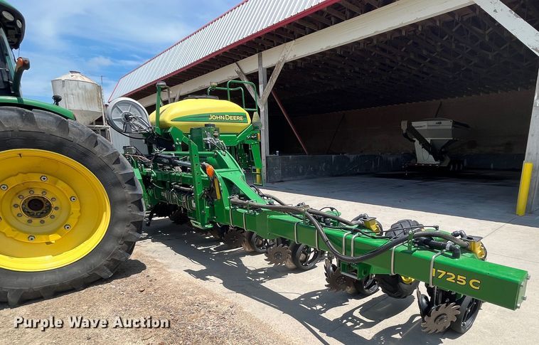 image for item DK7793 2019 John Deere 1725C Exact Emerge  planter