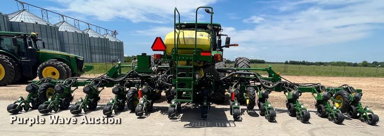 image for item DK7793 2019 John Deere 1725C Exact Emerge  planter