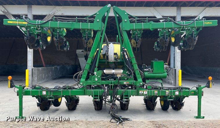 image for item DK7793 2019 John Deere 1725C Exact Emerge  planter