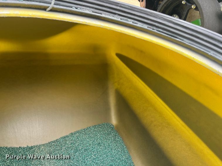 image for item DK7793 2019 John Deere 1725C Exact Emerge  planter